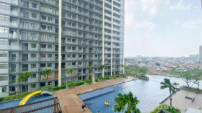 Luxury Studio at Daan Mogot City Apartment By Travelio